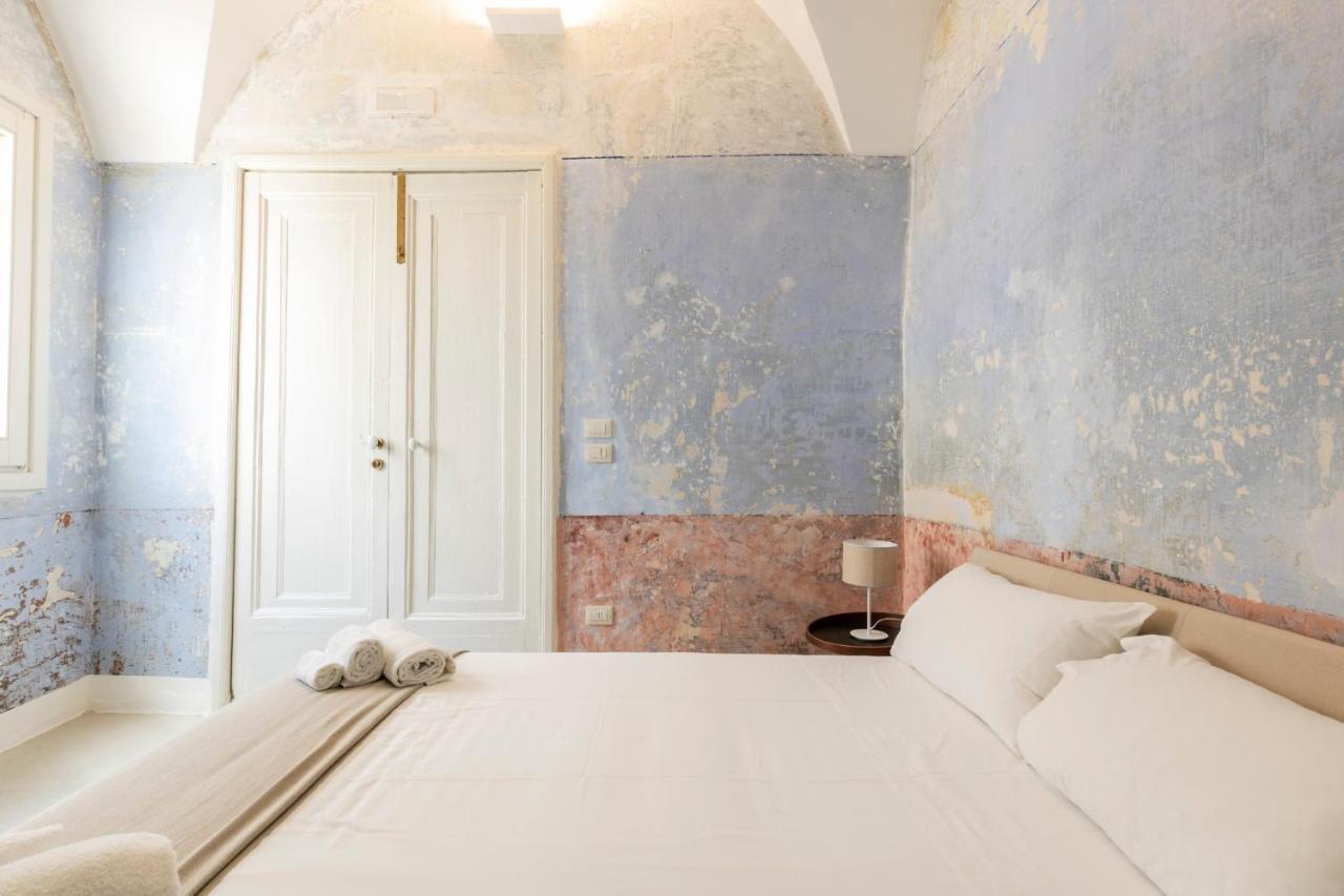 Palazzo Balsamo Bed and Breakfast Gallipolli Exteriör bild