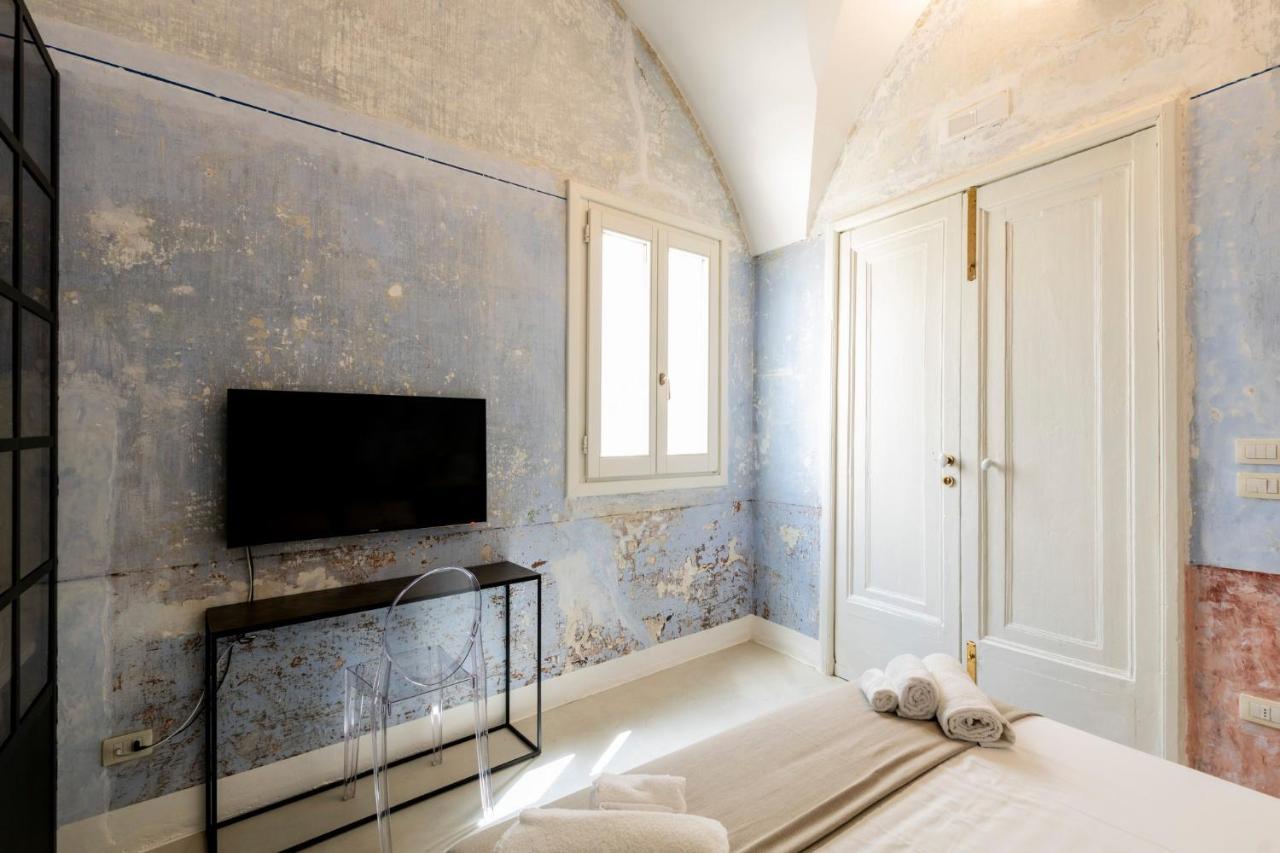Palazzo Balsamo Bed and Breakfast Gallipolli Exteriör bild